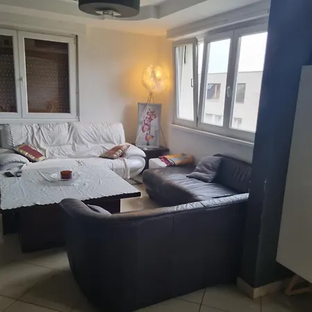 Maison Familiale Tres Fonctionnelle Villa