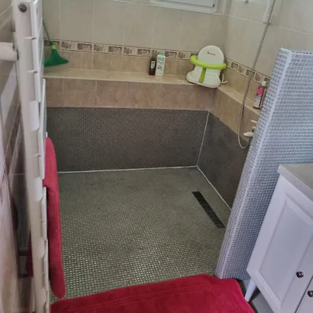 Maison Familiale Tres Fonctionnelle Villa